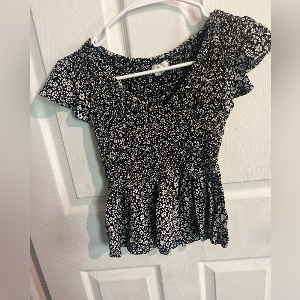 Cute top!